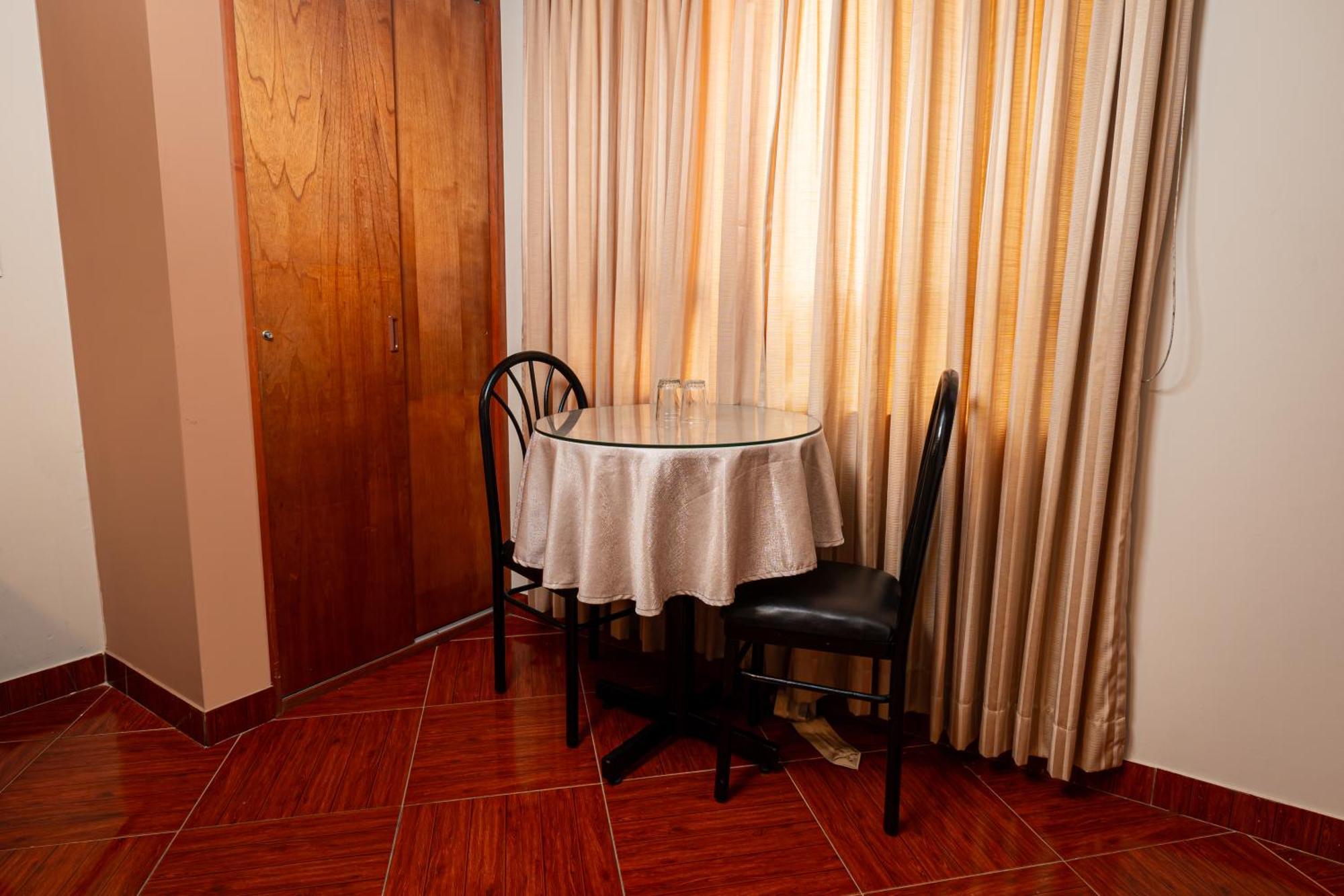 Hotel Bohemia Lima Zewnętrze zdjęcie